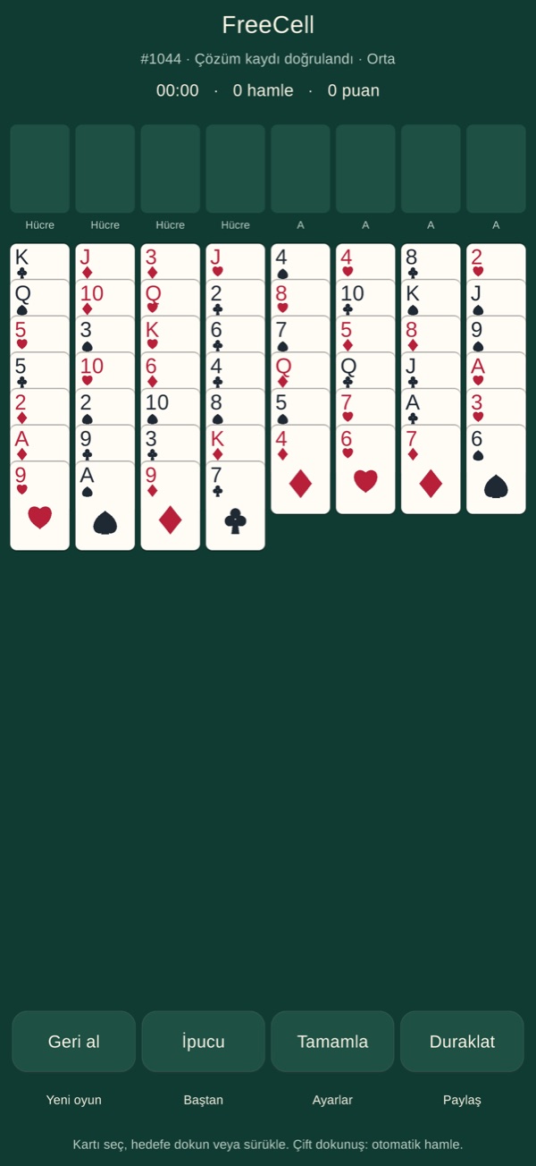 Acelune FreeCell oyununda sekiz sütun, dört hücre ve dört temel yığını